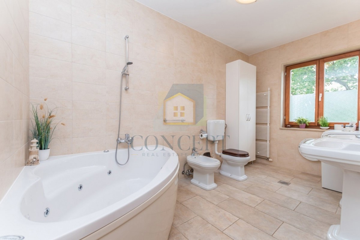 House For sale - ISTARSKA POREČ
