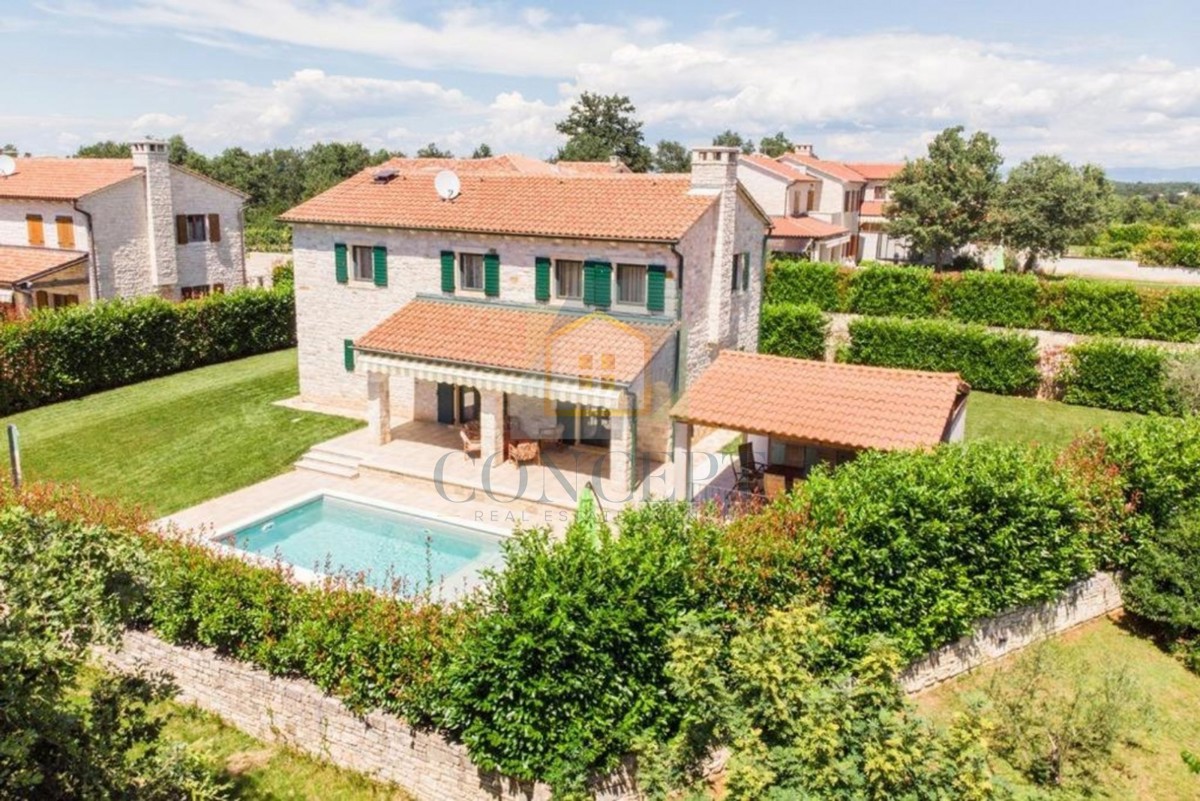 House For sale - Istarska Poreč - foto 1/31