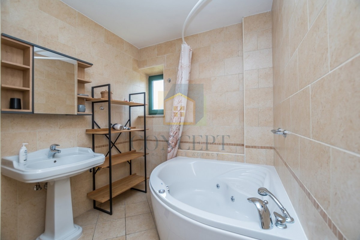 House For sale - ISTARSKA POREČ