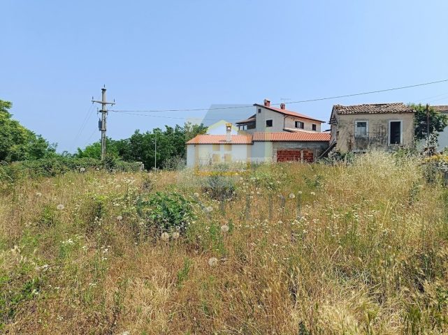 Dům na prodej 78 m² – Tinjan