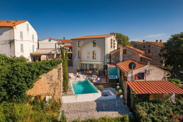 Casa in vendita 100 m² – Vižinada