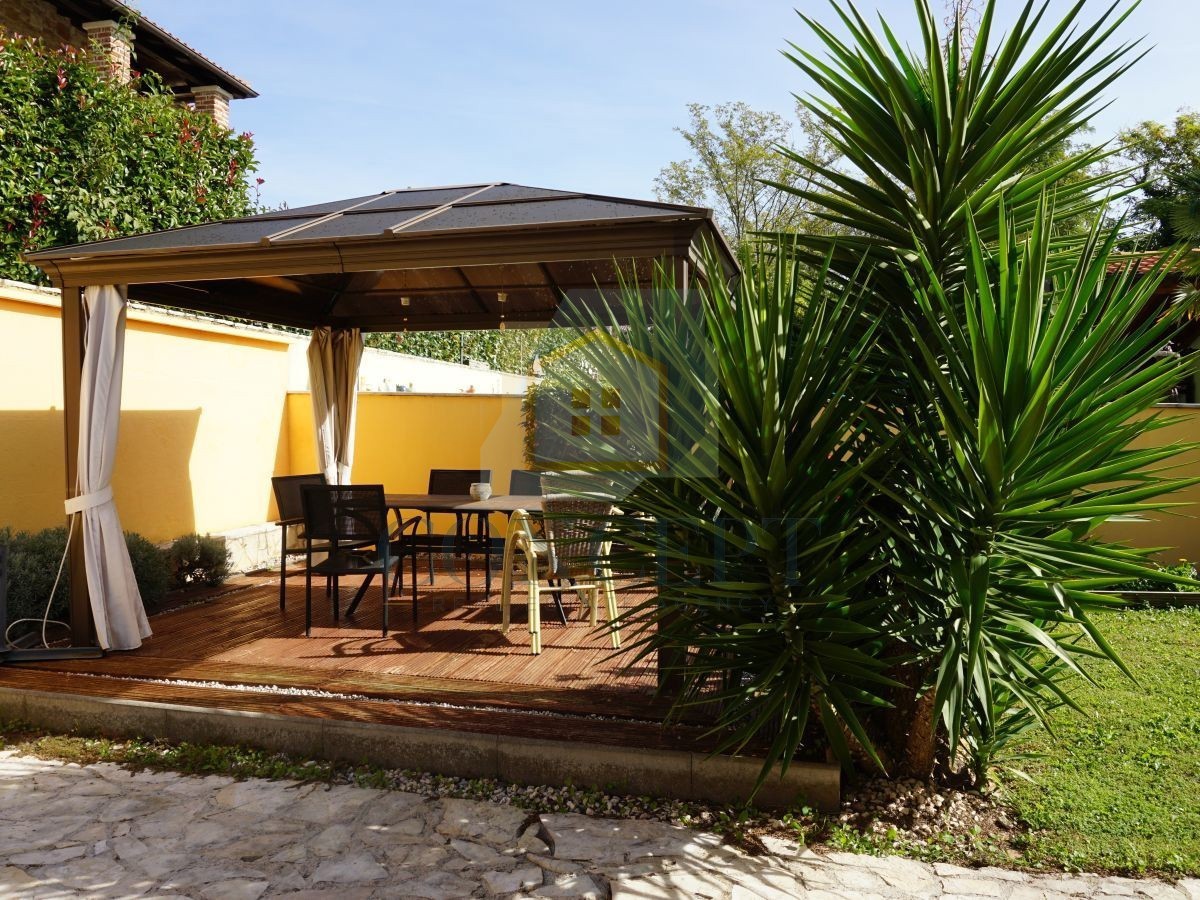 House For sale - ISTARSKA POREČ