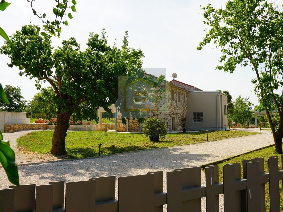 Casa In vendita - ISTARSKA POREČ