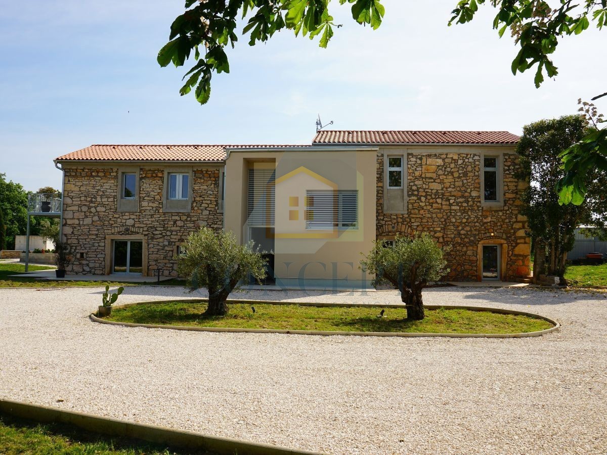 Casa In vendita - Istarska Poreč - foto 3/36