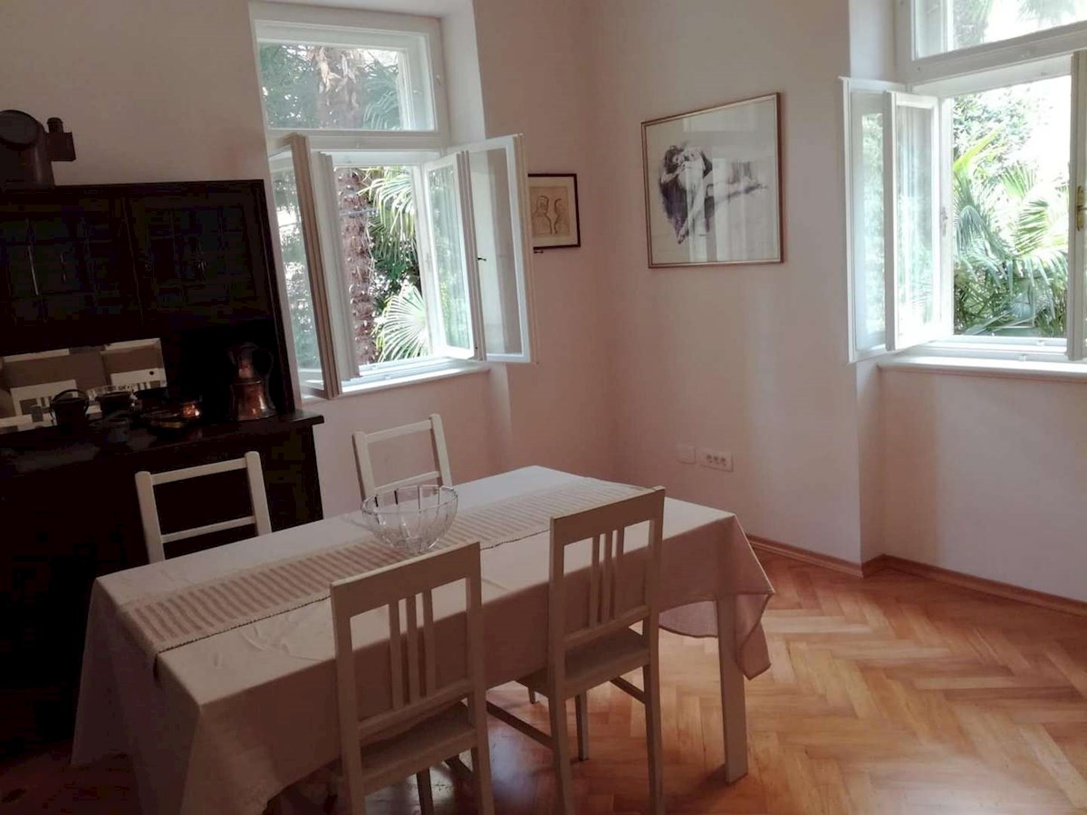 Flat For sale - PRIMORSKO-GORANSKA LOVRAN