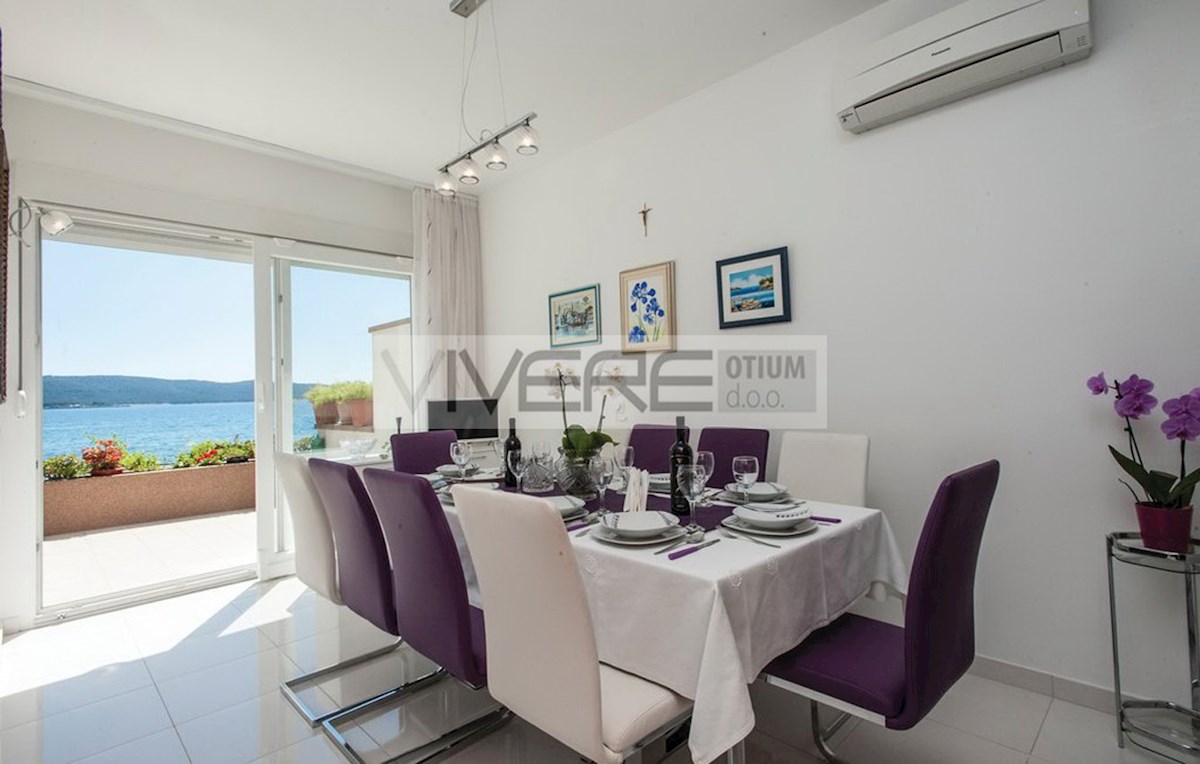 House For sale - SPLITSKO-DALMATINSKA SPLIT