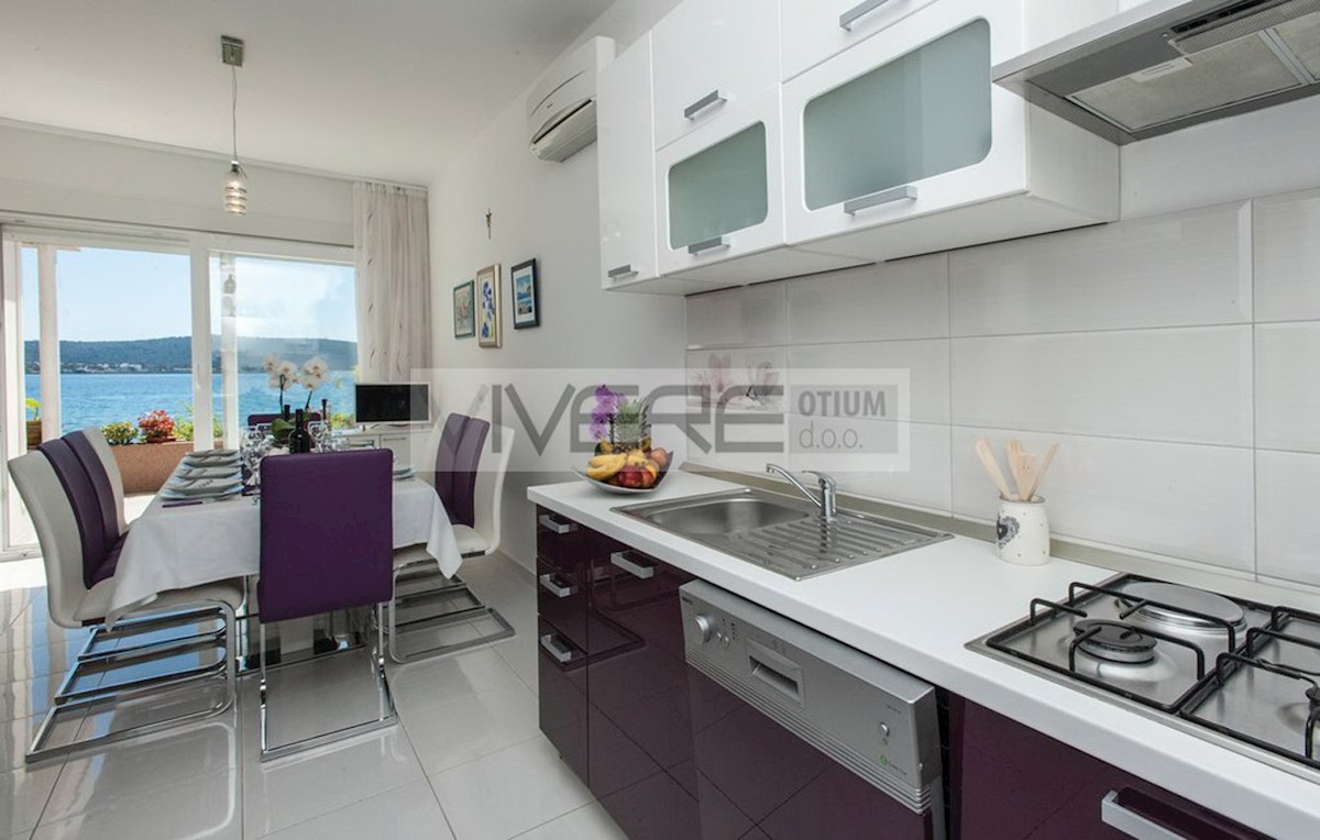 House For sale - SPLITSKO-DALMATINSKA SPLIT