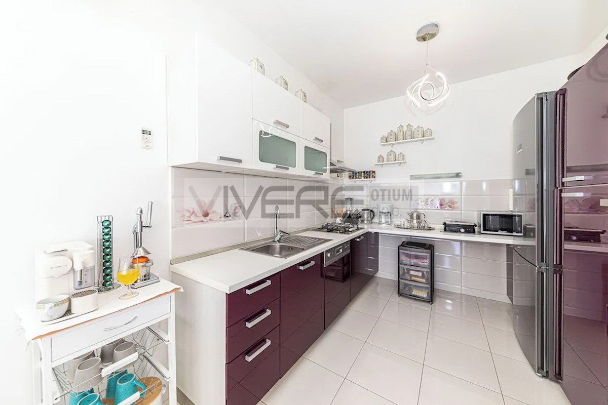 House For sale - SPLITSKO-DALMATINSKA SPLIT