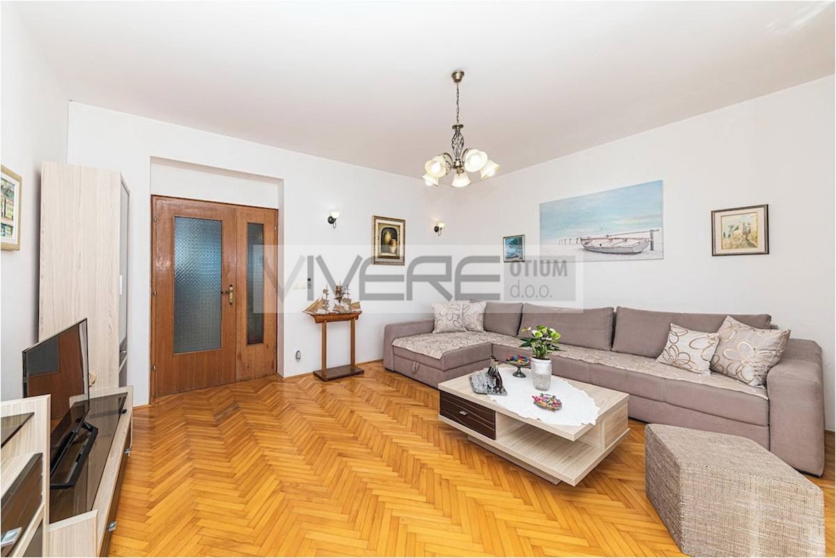 House For sale - SPLITSKO-DALMATINSKA SPLIT