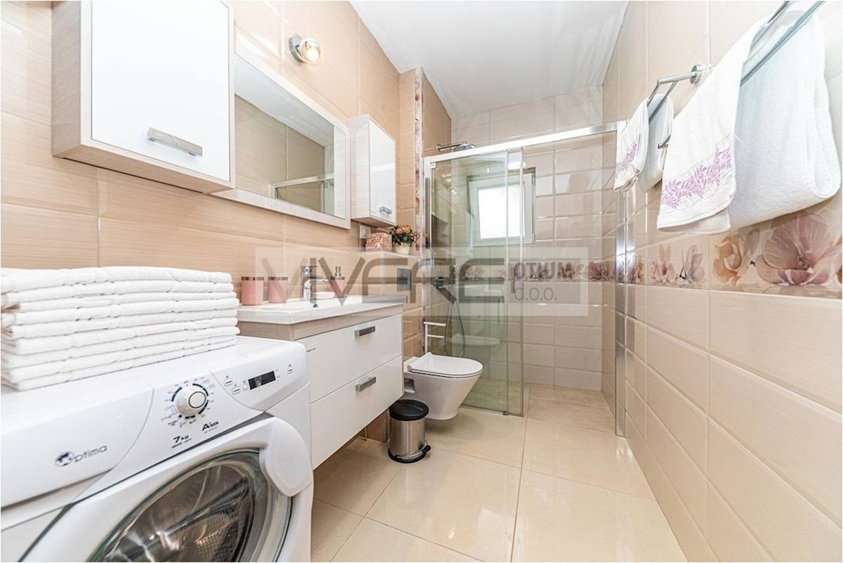 House For sale - SPLITSKO-DALMATINSKA SPLIT