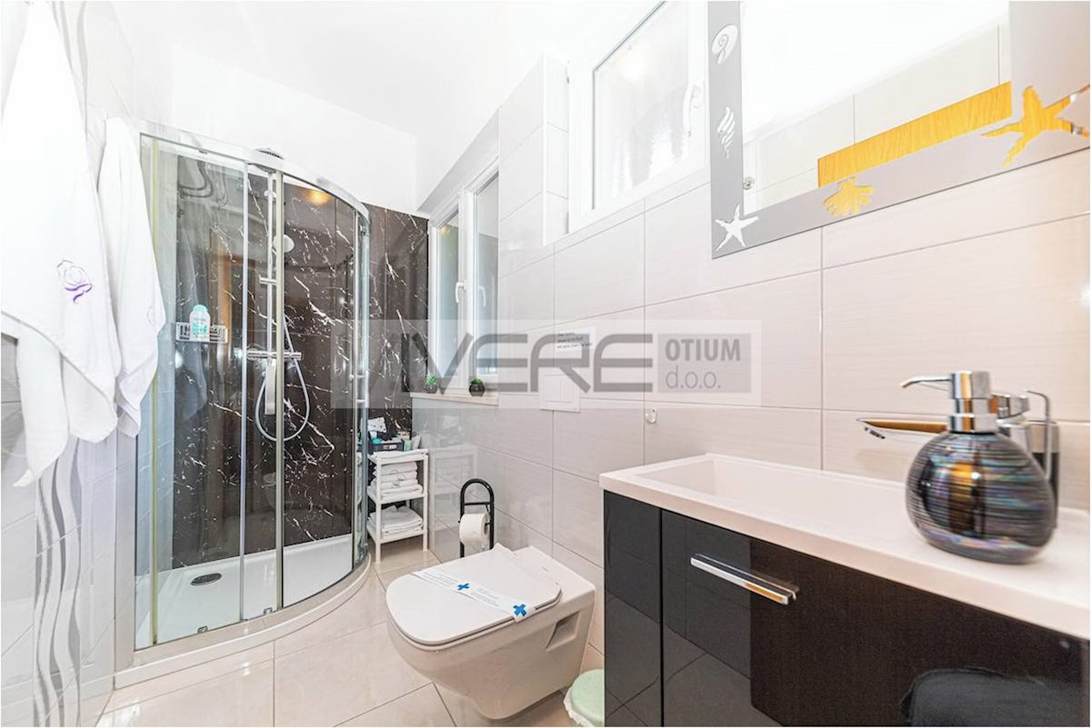 House For sale - SPLITSKO-DALMATINSKA SPLIT