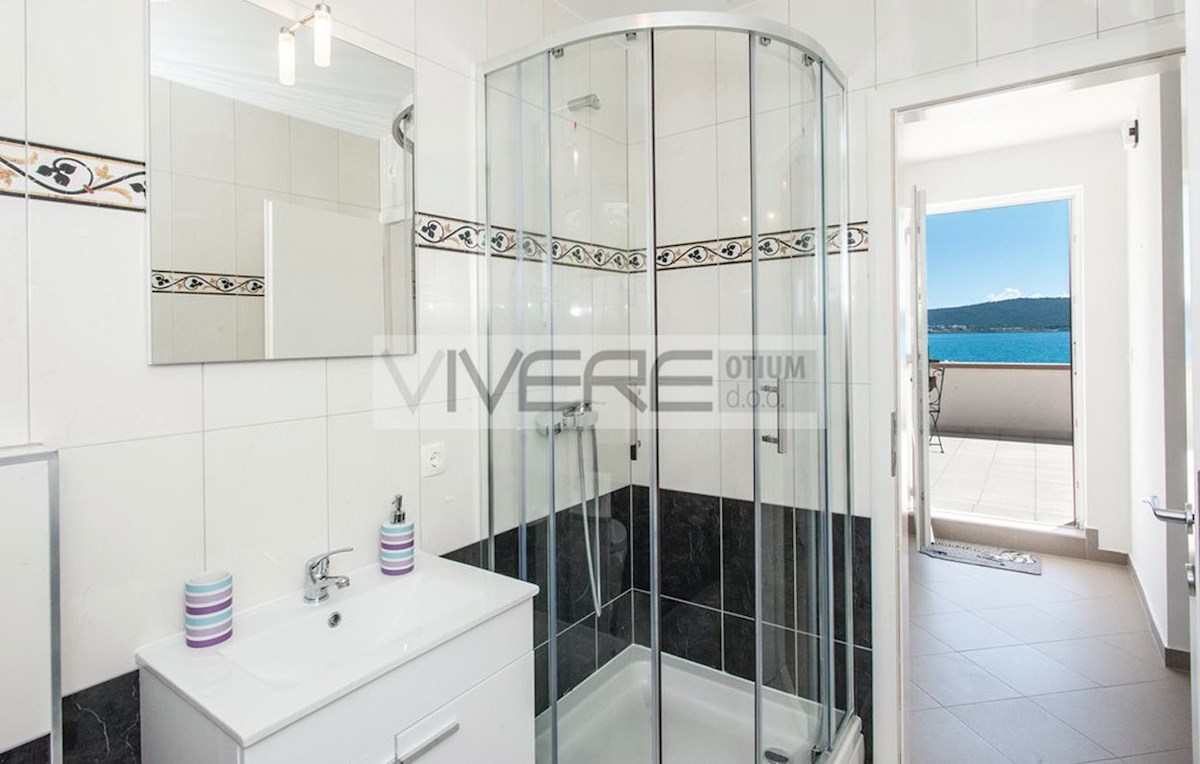 House For sale - SPLITSKO-DALMATINSKA SPLIT