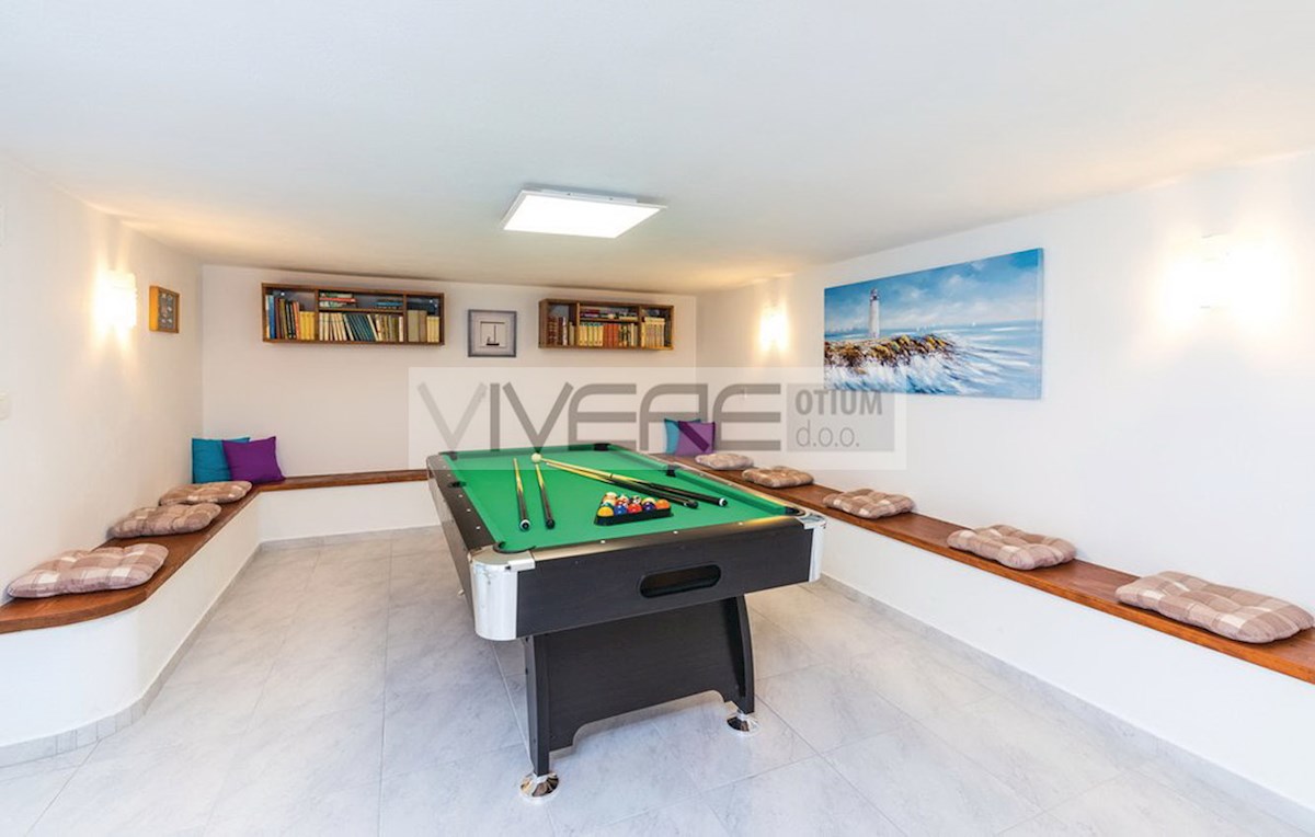 House For sale - SPLITSKO-DALMATINSKA SPLIT
