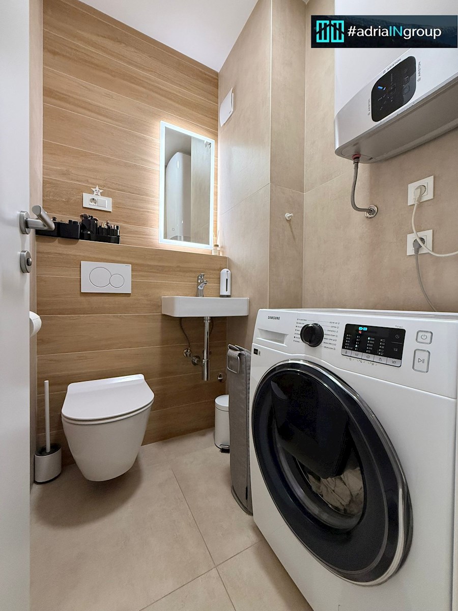 Flat For sale - SPLITSKO-DALMATINSKA PODSTRANA