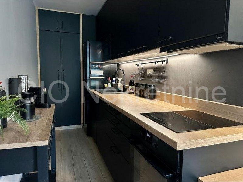 Flat For sale - SPLITSKO-DALMATINSKA SPLIT