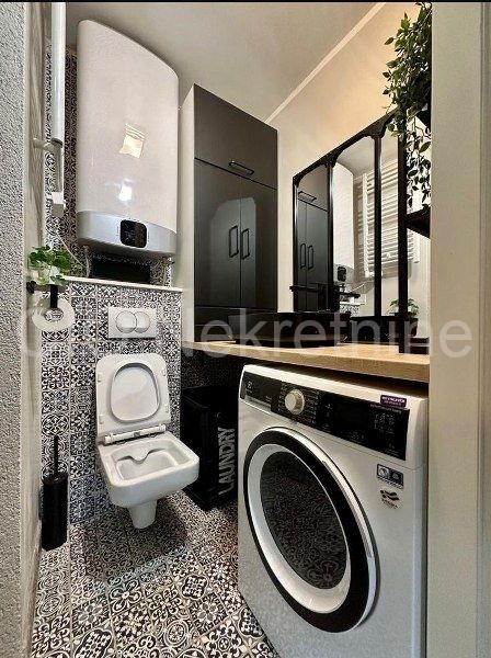 Flat For sale - SPLITSKO-DALMATINSKA SPLIT