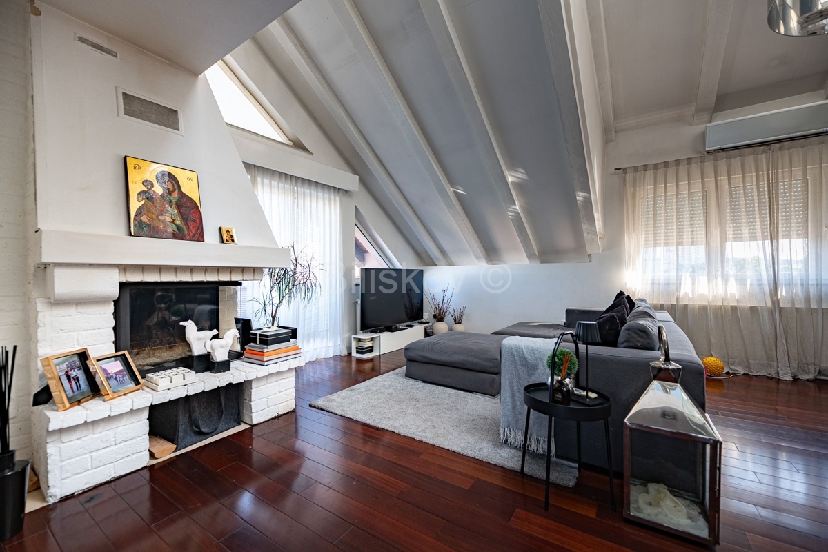 Apartmán Na predaj - GRAD ZAGREB ZAGREB