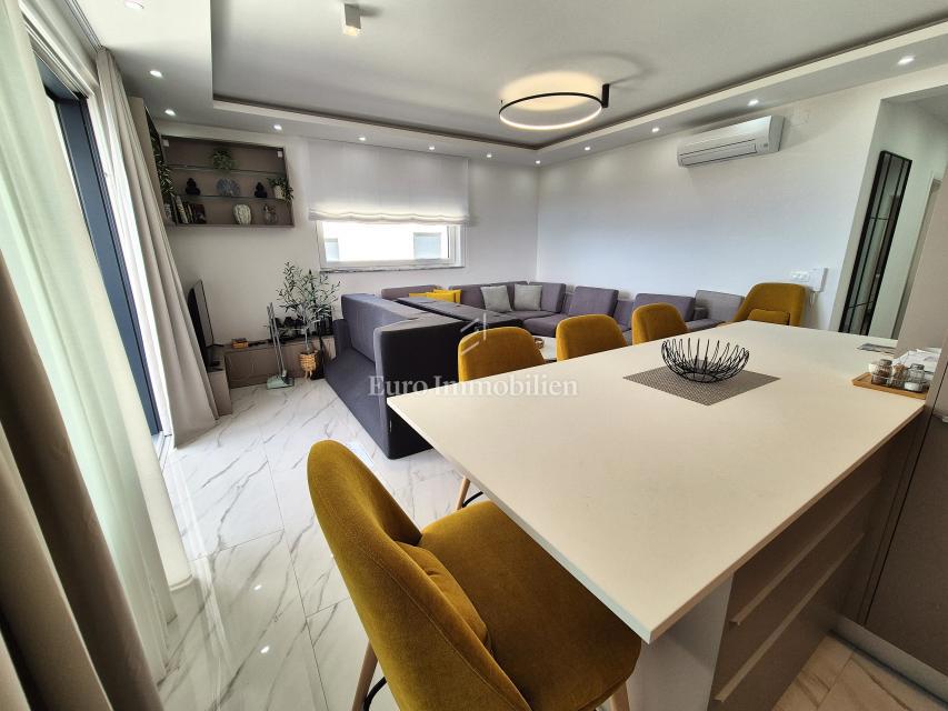 Appartement À vendre - PRIMORSKO-GORANSKA KRK