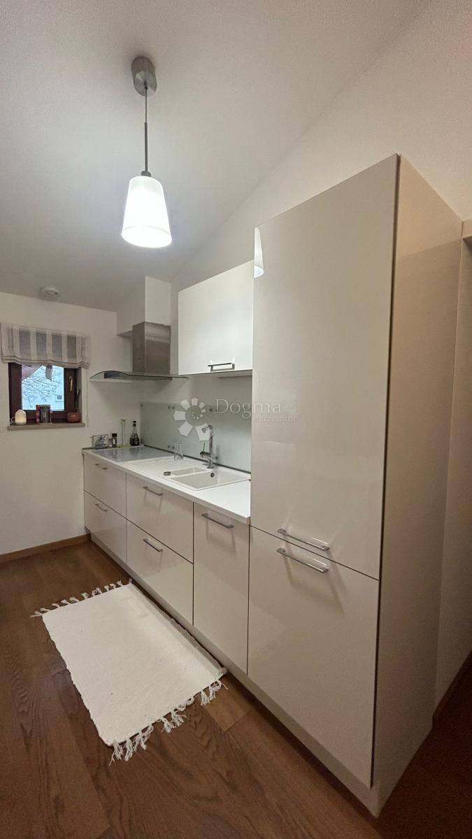 Flat For sale - ISTARSKA PULA