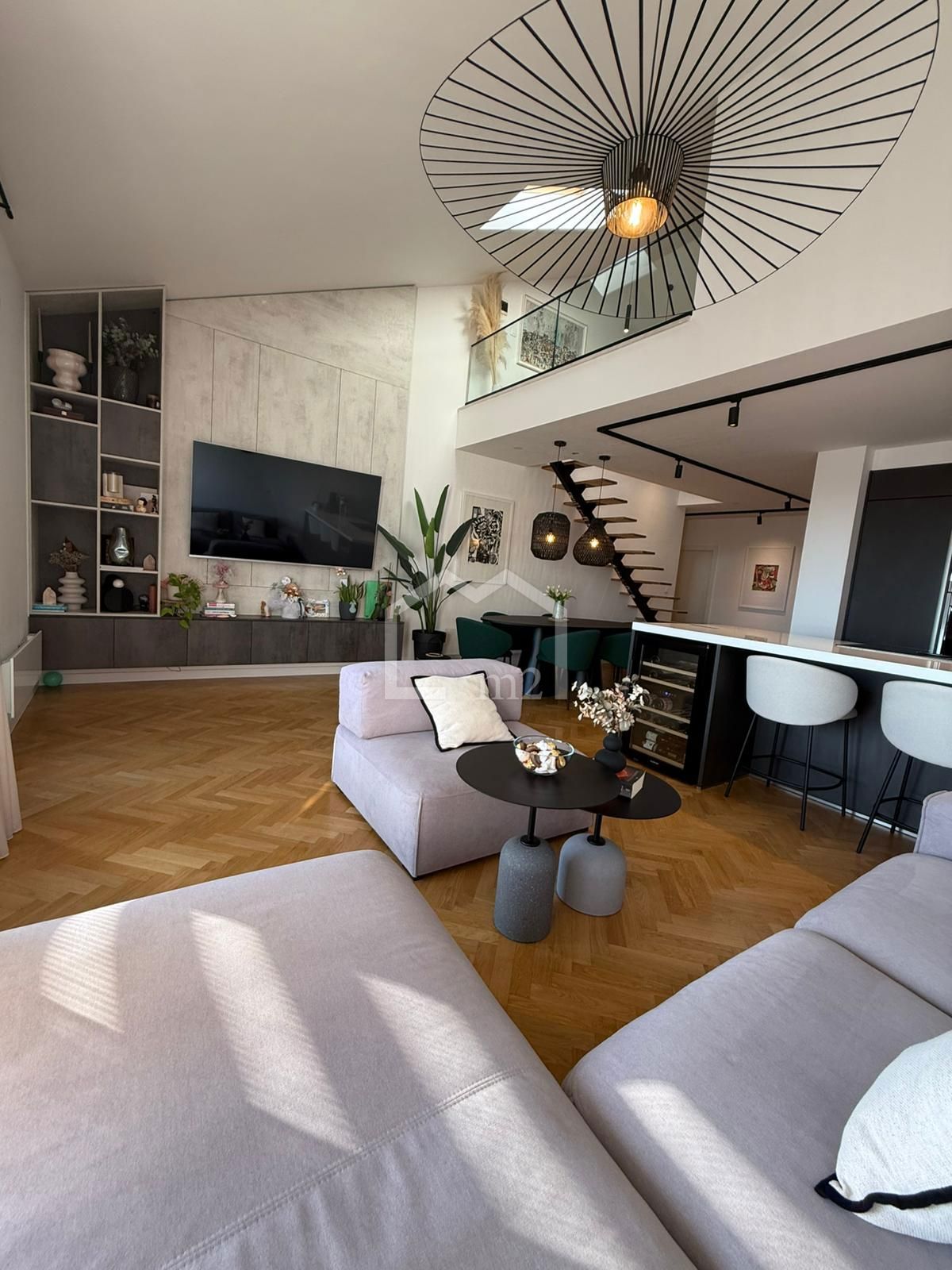 Apartment Zu verkaufen - SPLITSKO-DALMATINSKA SOLIN