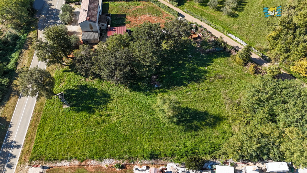 Land For sale - Istarska Višnjan - foto 1/6