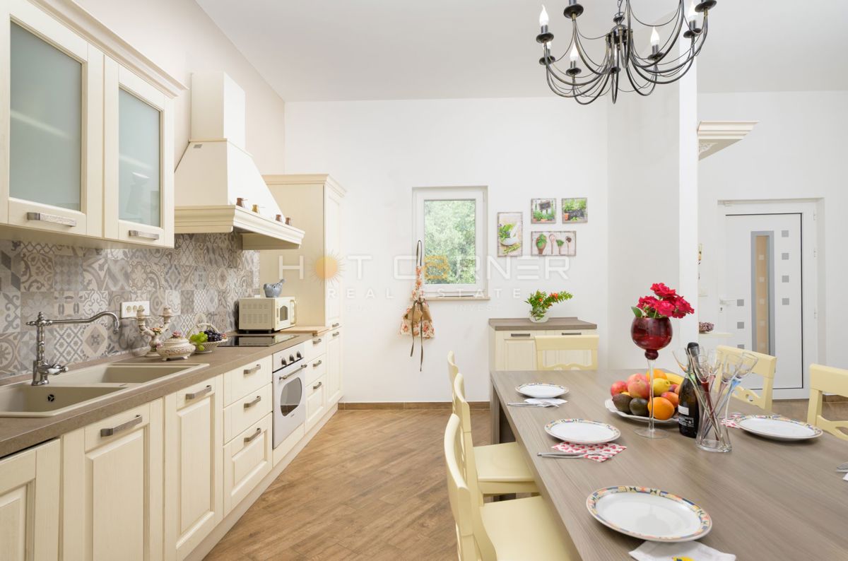 House For sale - ISTARSKA SVETVINČENAT