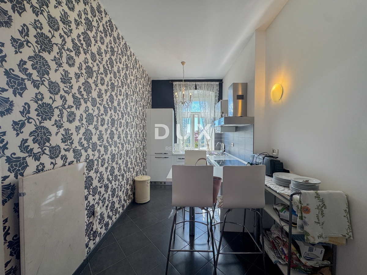 Flat For sale - PRIMORSKO-GORANSKA LOVRAN