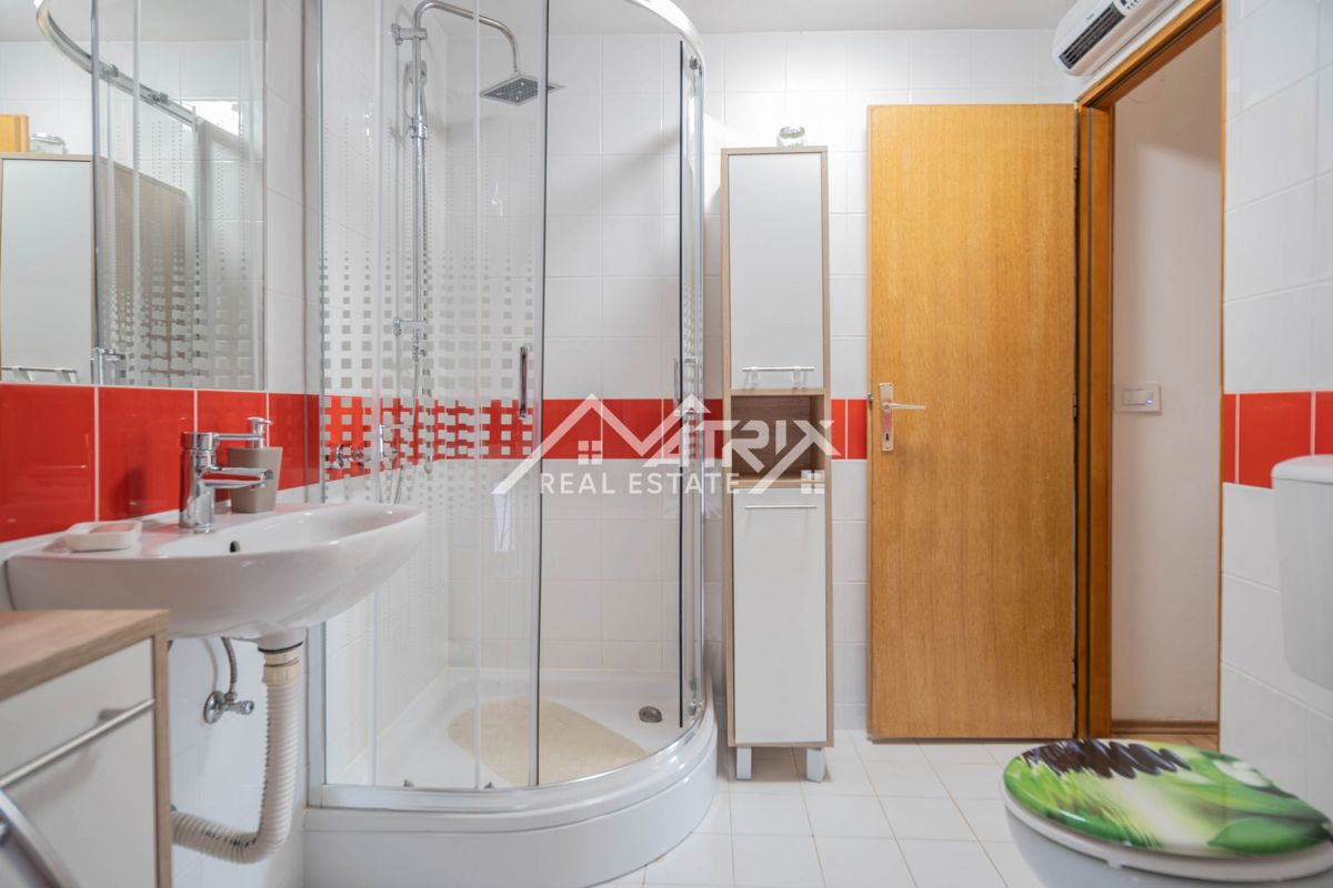 House For sale - ISTARSKA MEDULIN