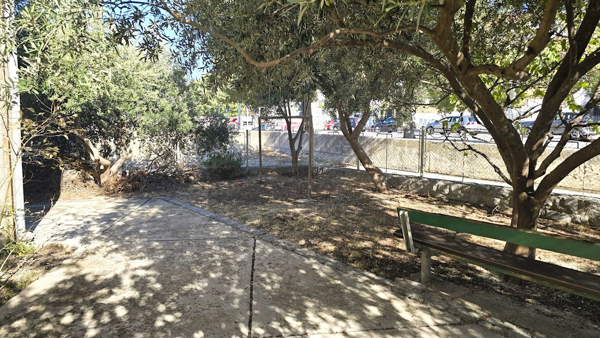 Apartment Zu verkaufen - SPLITSKO-DALMATINSKA SPLIT