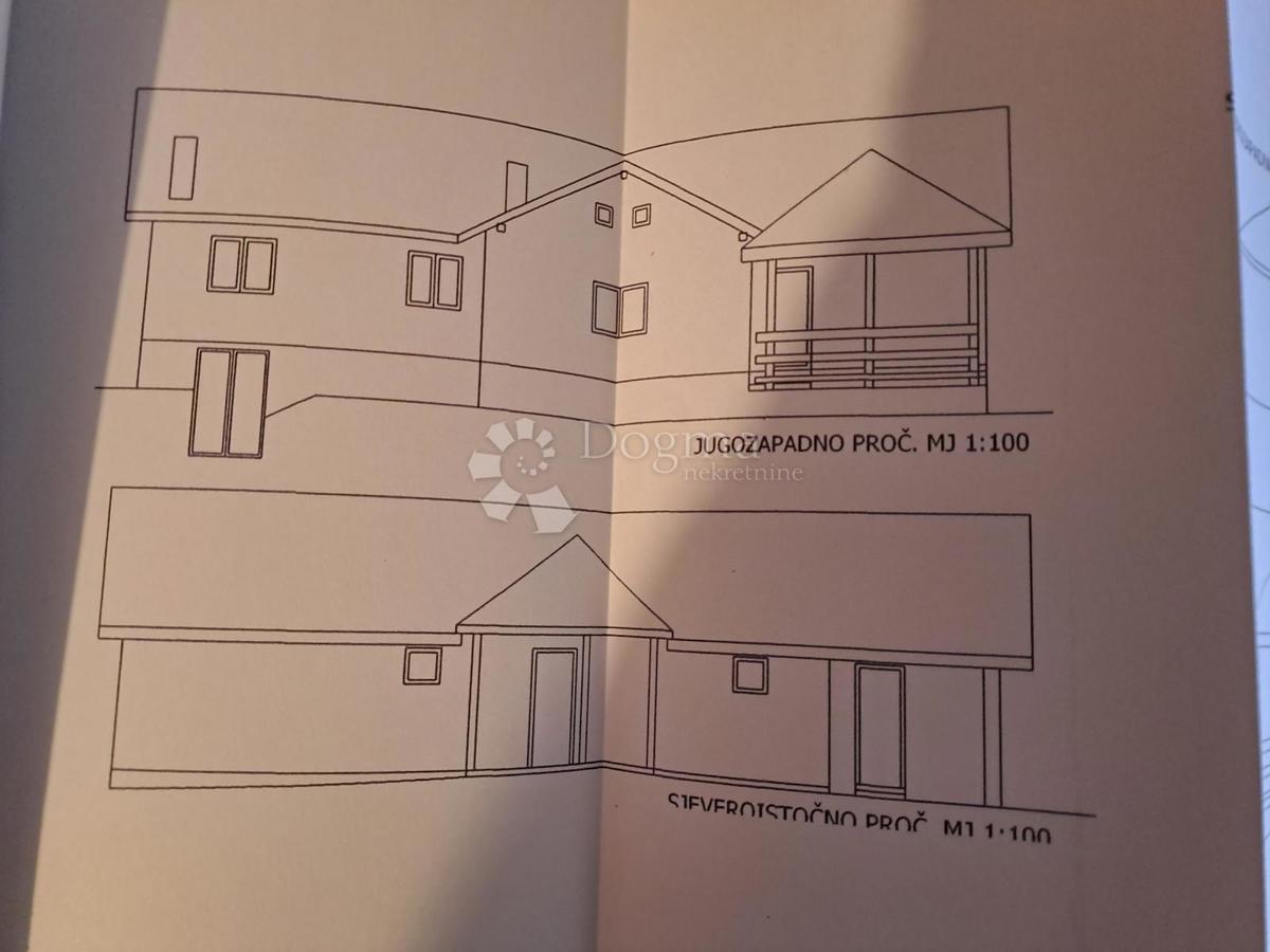Maison À vendre - KARLOVAČKA VOJNIĆ