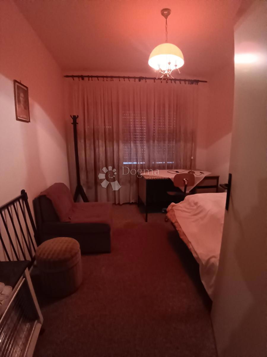 Haus Zu verkaufen - OSJEČKO-BARANJSKA BELI MANASTIR