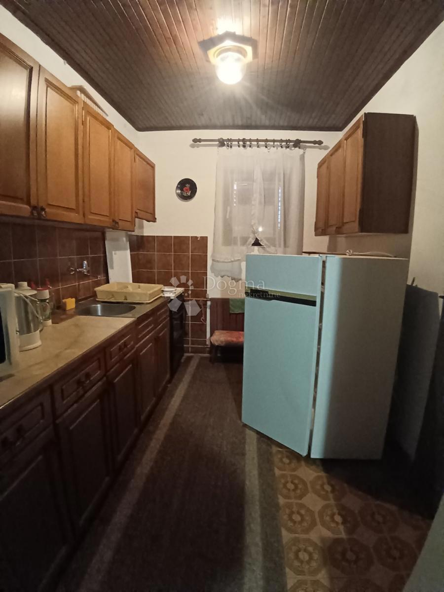 Haus Zu verkaufen - OSJEČKO-BARANJSKA BELI MANASTIR