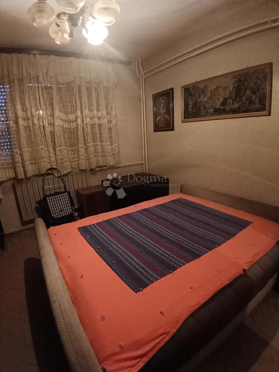Haus Zu verkaufen - OSJEČKO-BARANJSKA BELI MANASTIR