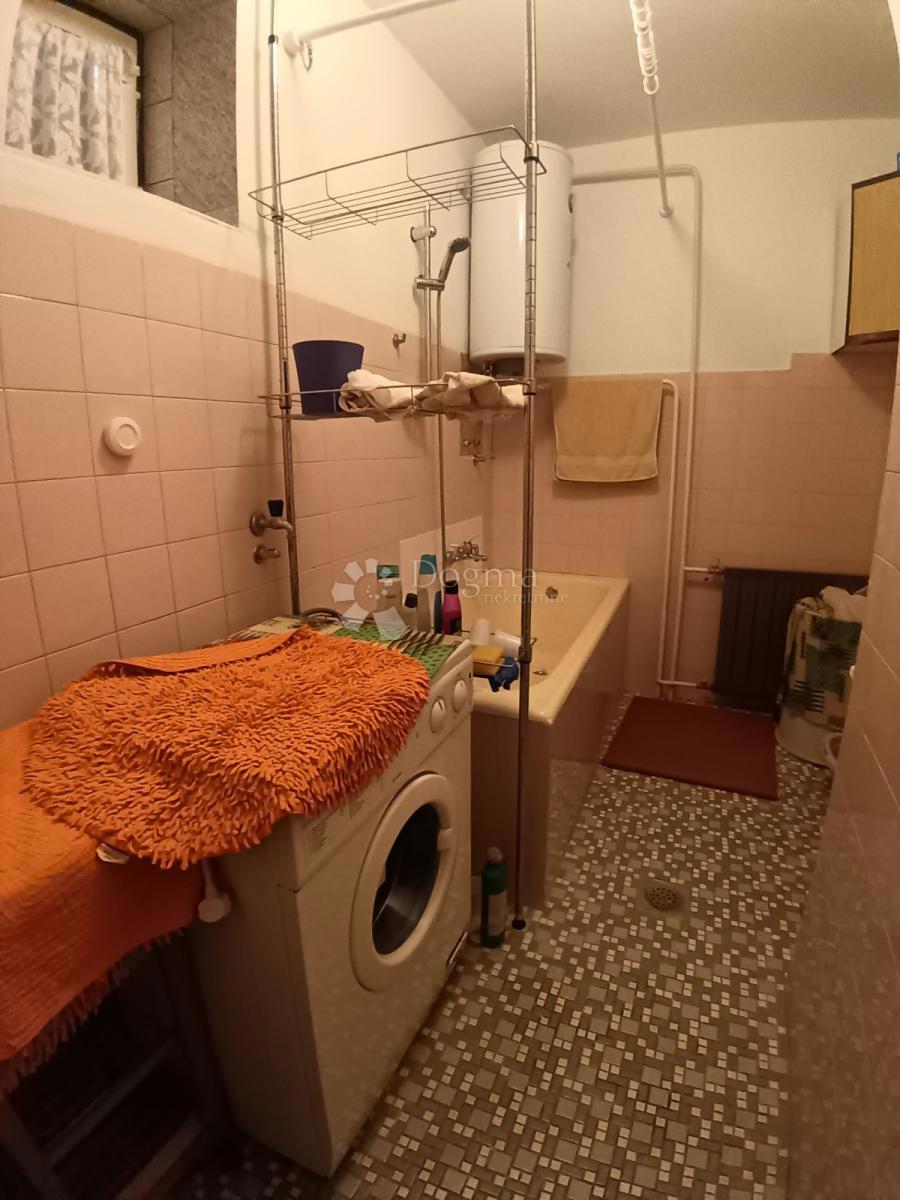 Haus Zu verkaufen - OSJEČKO-BARANJSKA BELI MANASTIR