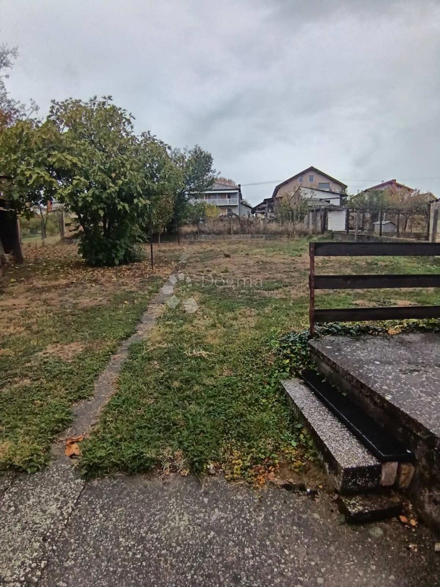 Haus Zu verkaufen - OSJEČKO-BARANJSKA BELI MANASTIR