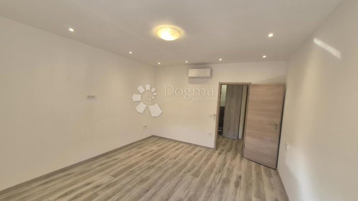Appartement à vendre 72 m² – Pula