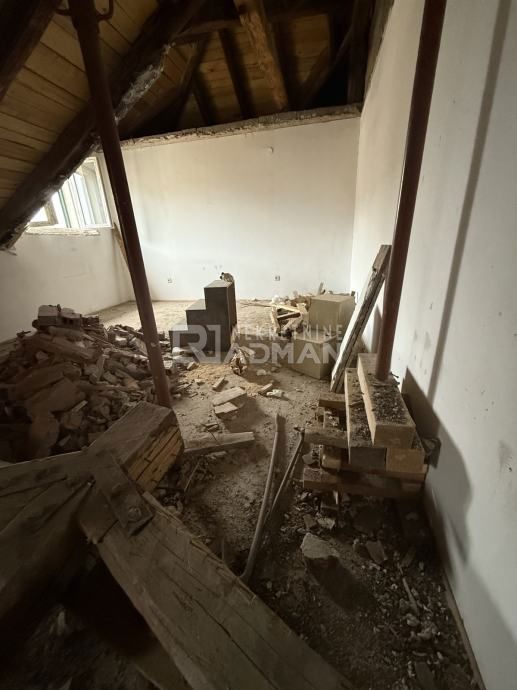 Appartamento In vendita - SPLITSKO-DALMATINSKA SPLIT
