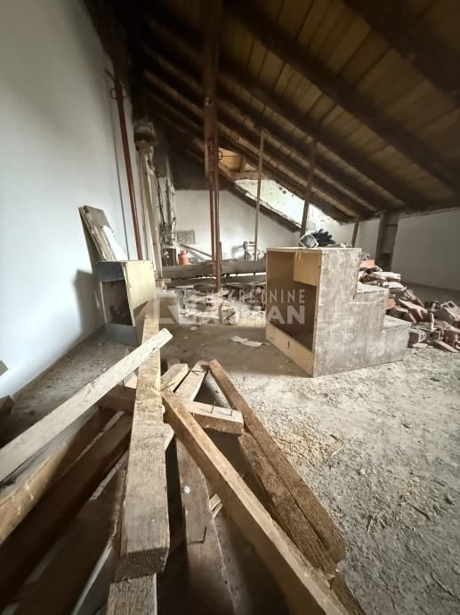 Appartamento In vendita - SPLITSKO-DALMATINSKA SPLIT