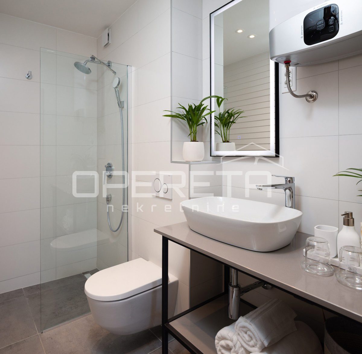 Apartmán Na prodej - SPLITSKO-DALMATINSKA VIS