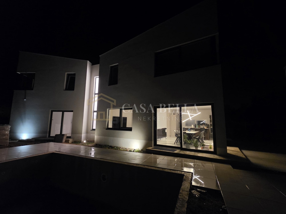 Casa In vendita - PRIMORSKO-GORANSKA KRK