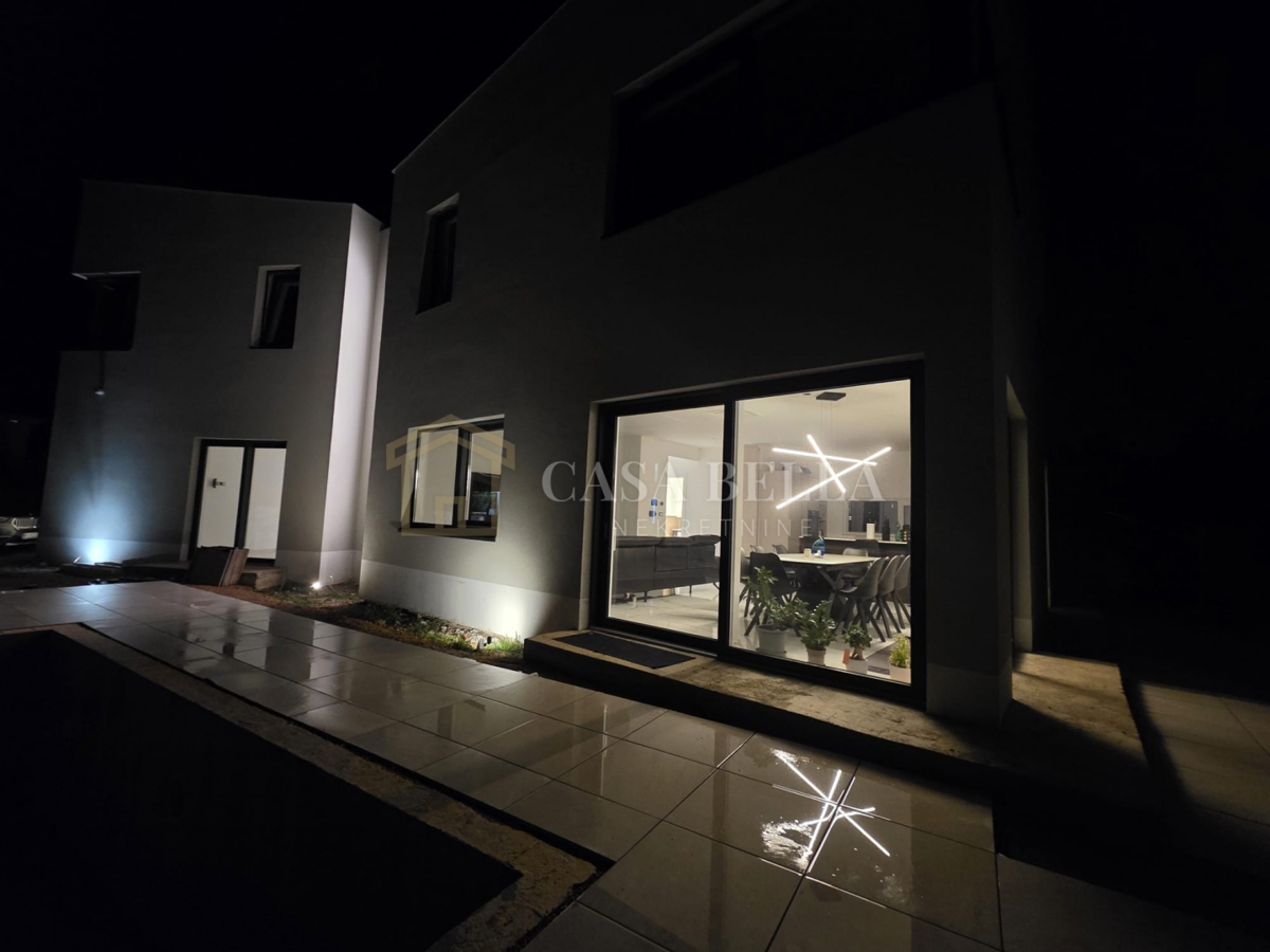 Casa In vendita - PRIMORSKO-GORANSKA KRK