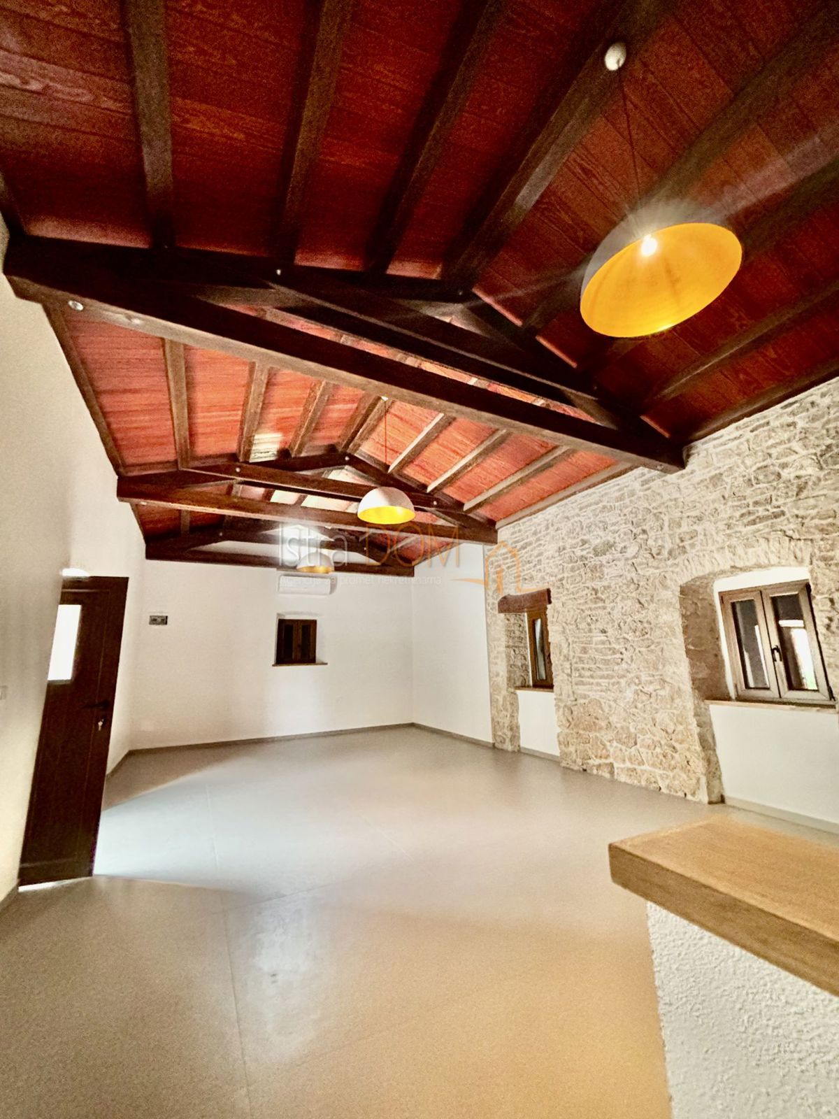 House For sale - ISTARSKA BARBAN