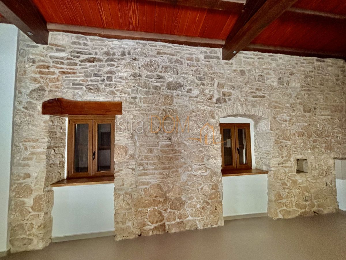 House For sale - ISTARSKA BARBAN