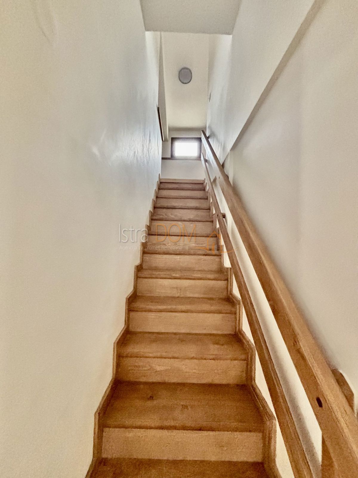 House For sale - ISTARSKA BARBAN