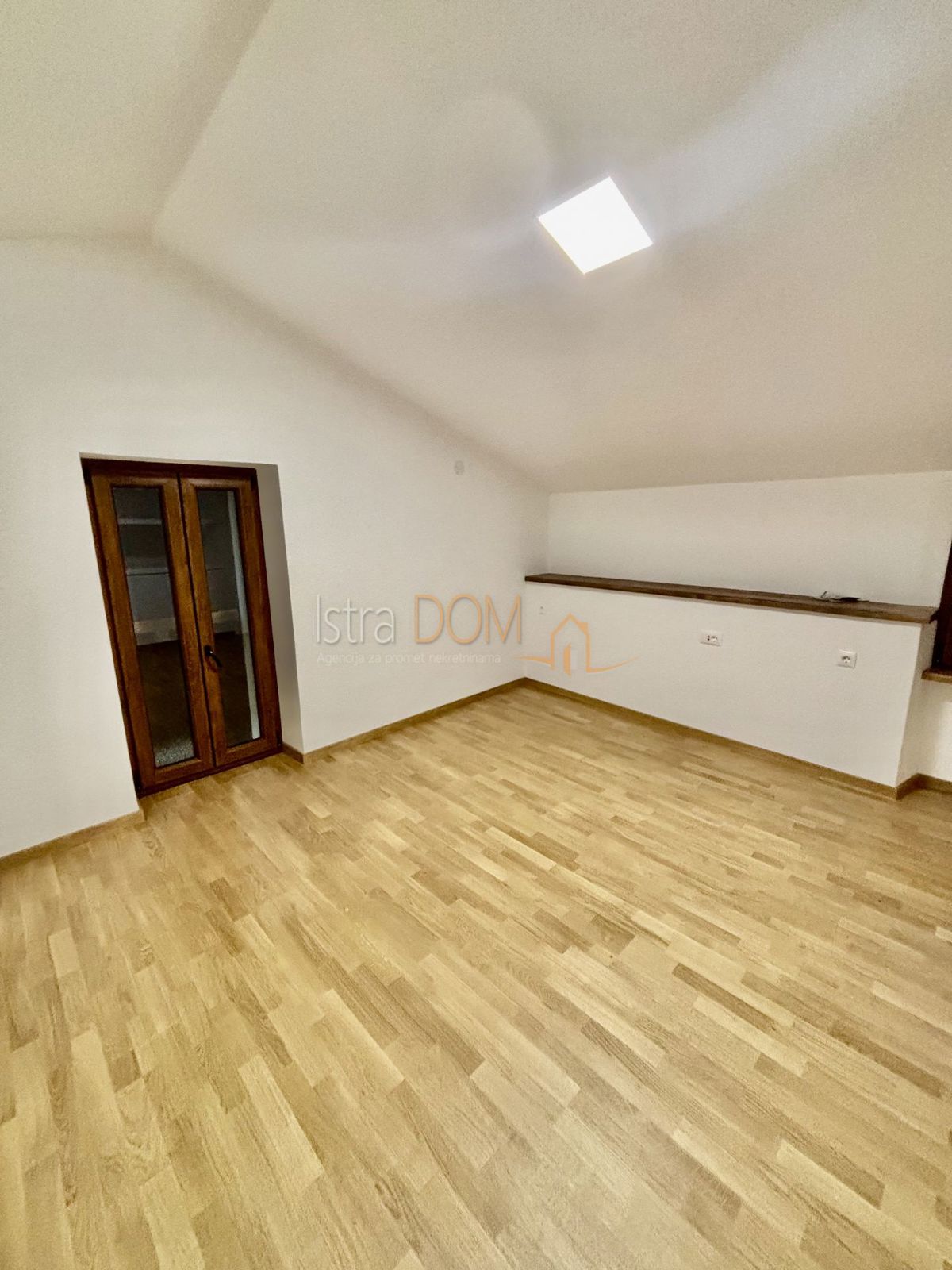 House For sale - ISTARSKA BARBAN