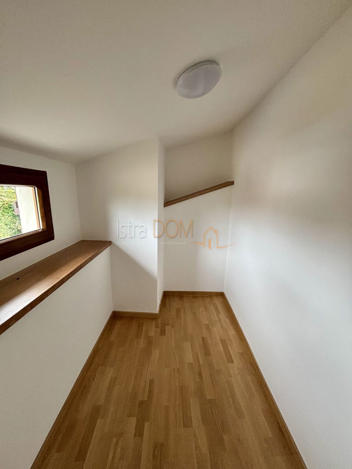 House For sale - ISTARSKA BARBAN