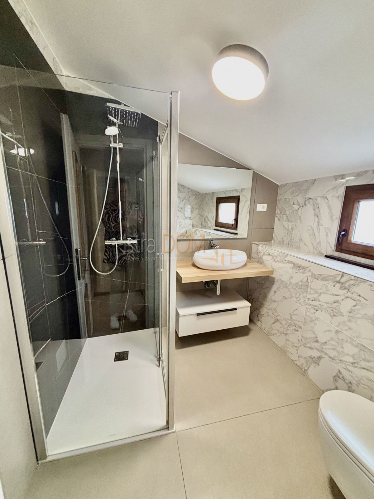 House For sale - ISTARSKA BARBAN