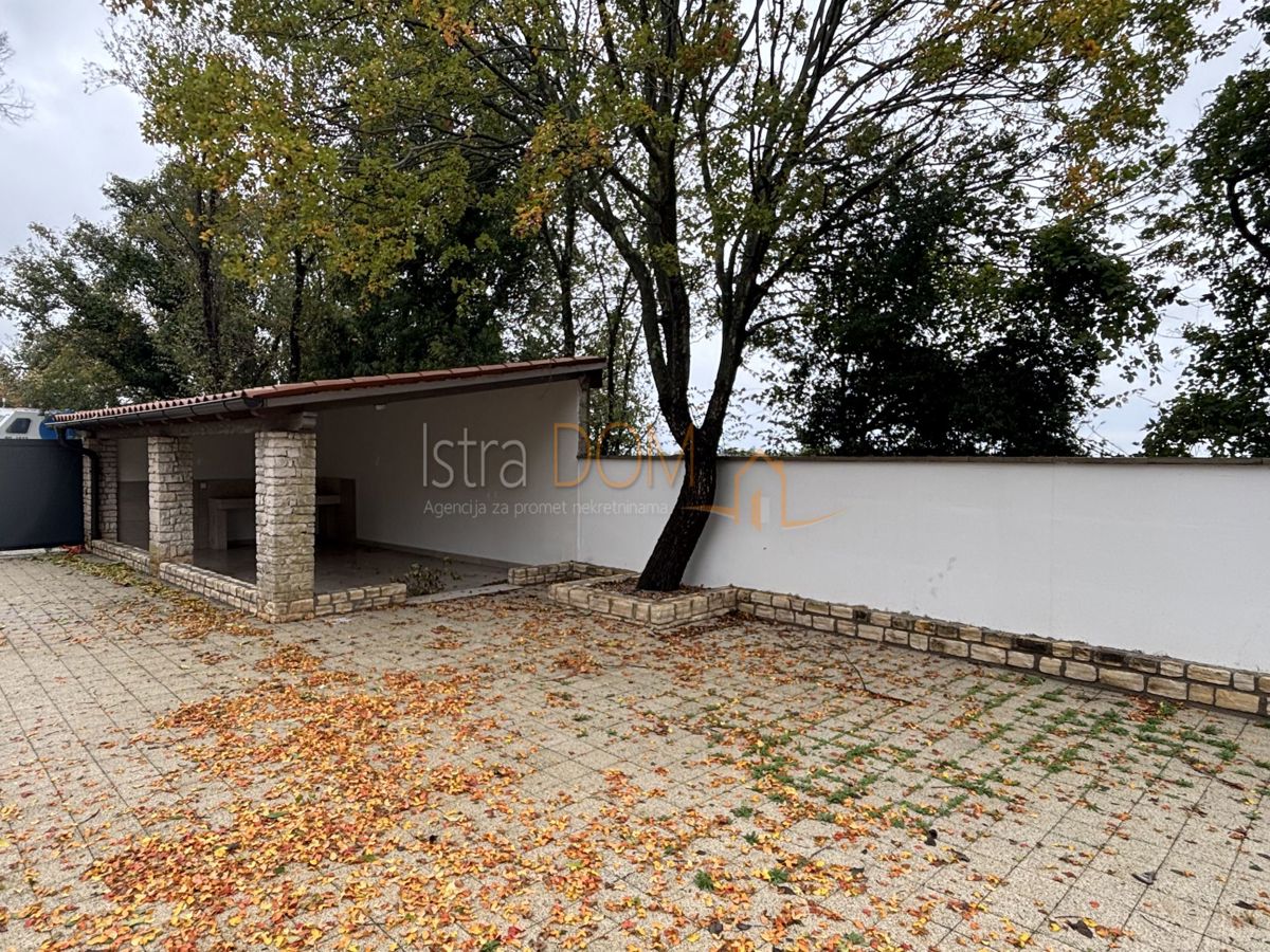 House For sale - ISTARSKA BARBAN