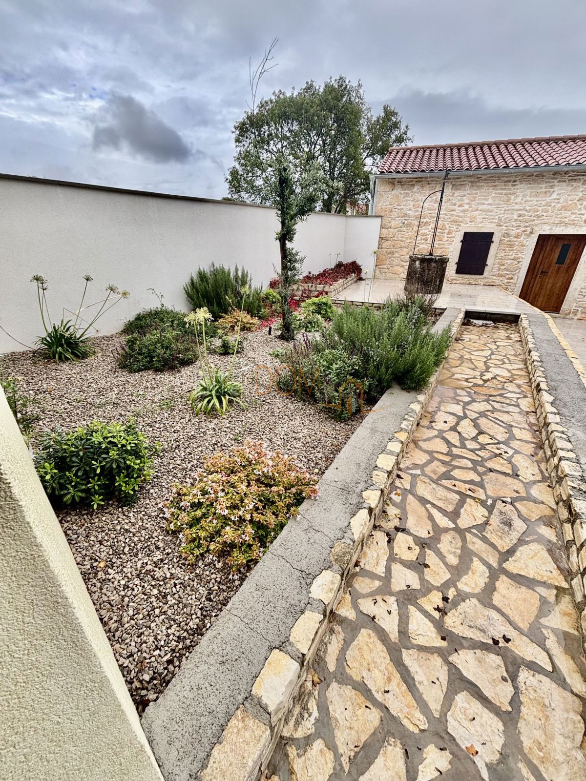 House For sale - ISTARSKA BARBAN