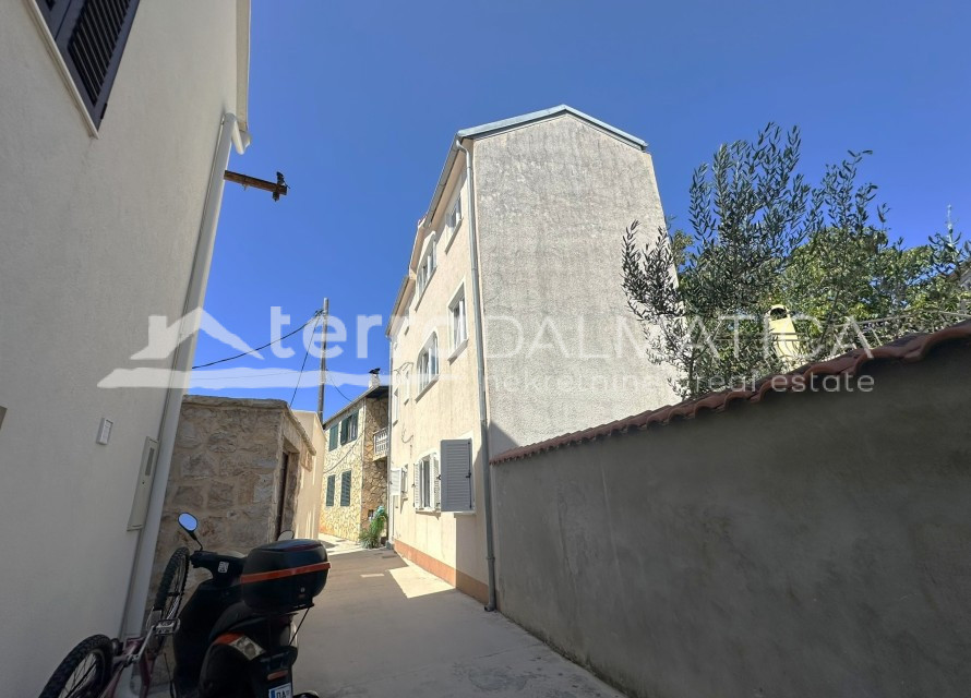 Maison À vendre - OSJEČKO-BARANJSKA ŠODOLOVCI